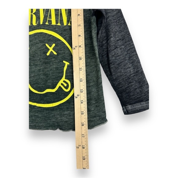 Nirvana Boy’s Graphic Long Sleeve Shirt Size 3T - Picture 9 of 9